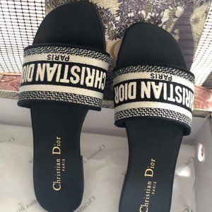 Women’s Dior slides size 37